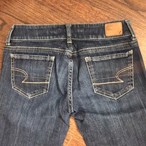 American Eagle Straight Jeans